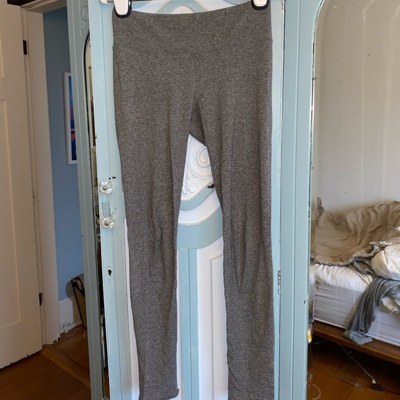 TNA GREY MARL TIGHTS with purple logo - Picture 2 of 5